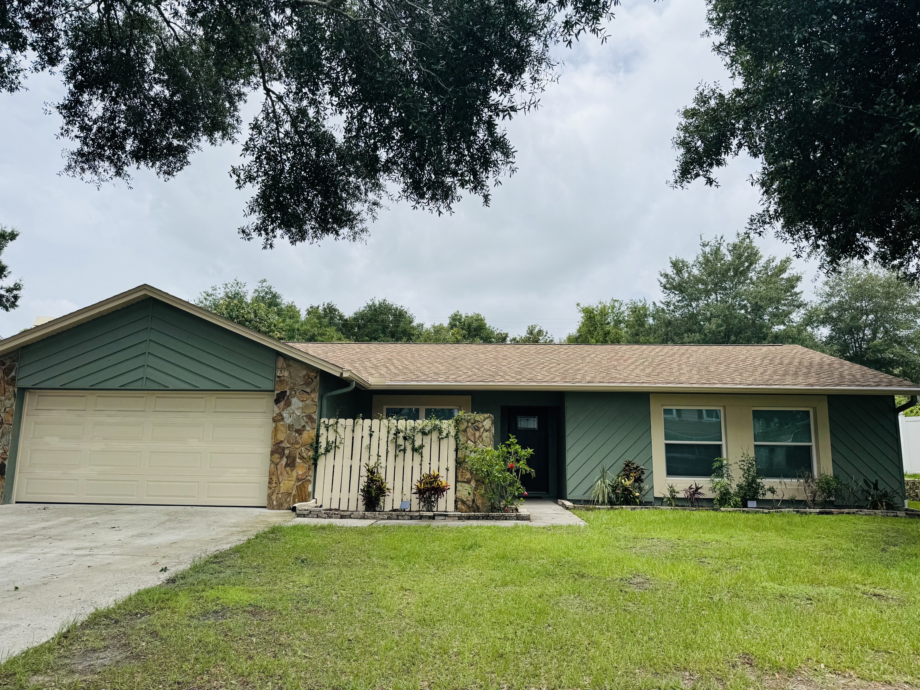 2437 Bucknell Drive